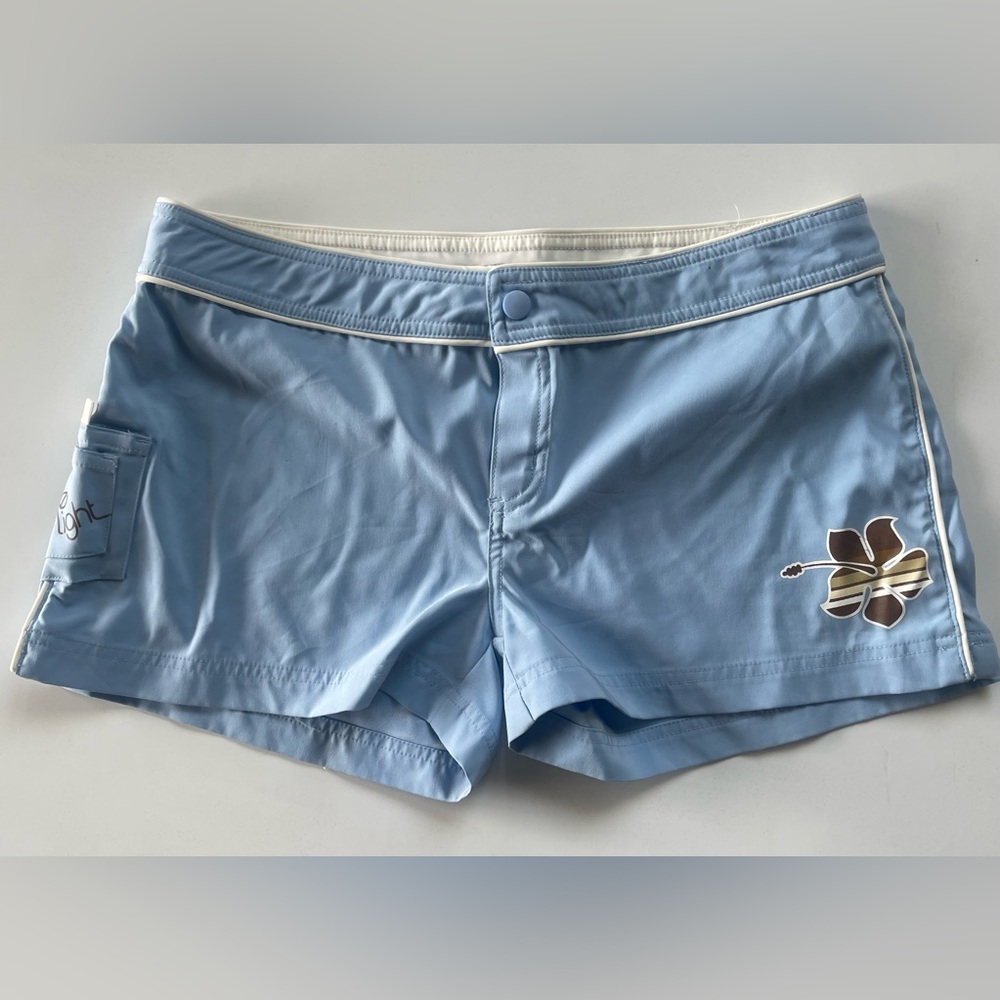 Vtg early 2000s limelight baby blue board shorts